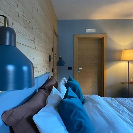 Bed & Breakfast Campitello 13 Di Caterina Costan *