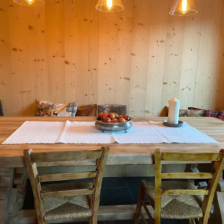 Campitello 13 Di Caterina Costan Bed & Breakfast *