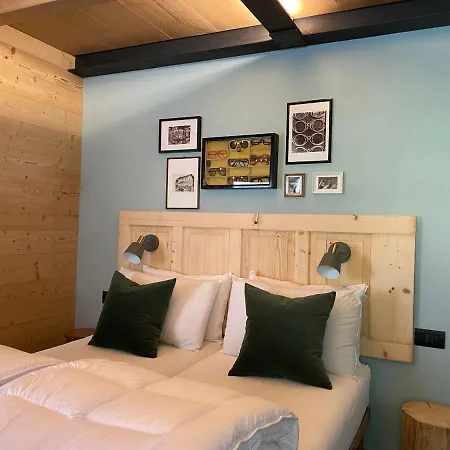 Campitello 13 Di Caterina Costan Bed & Breakfast *